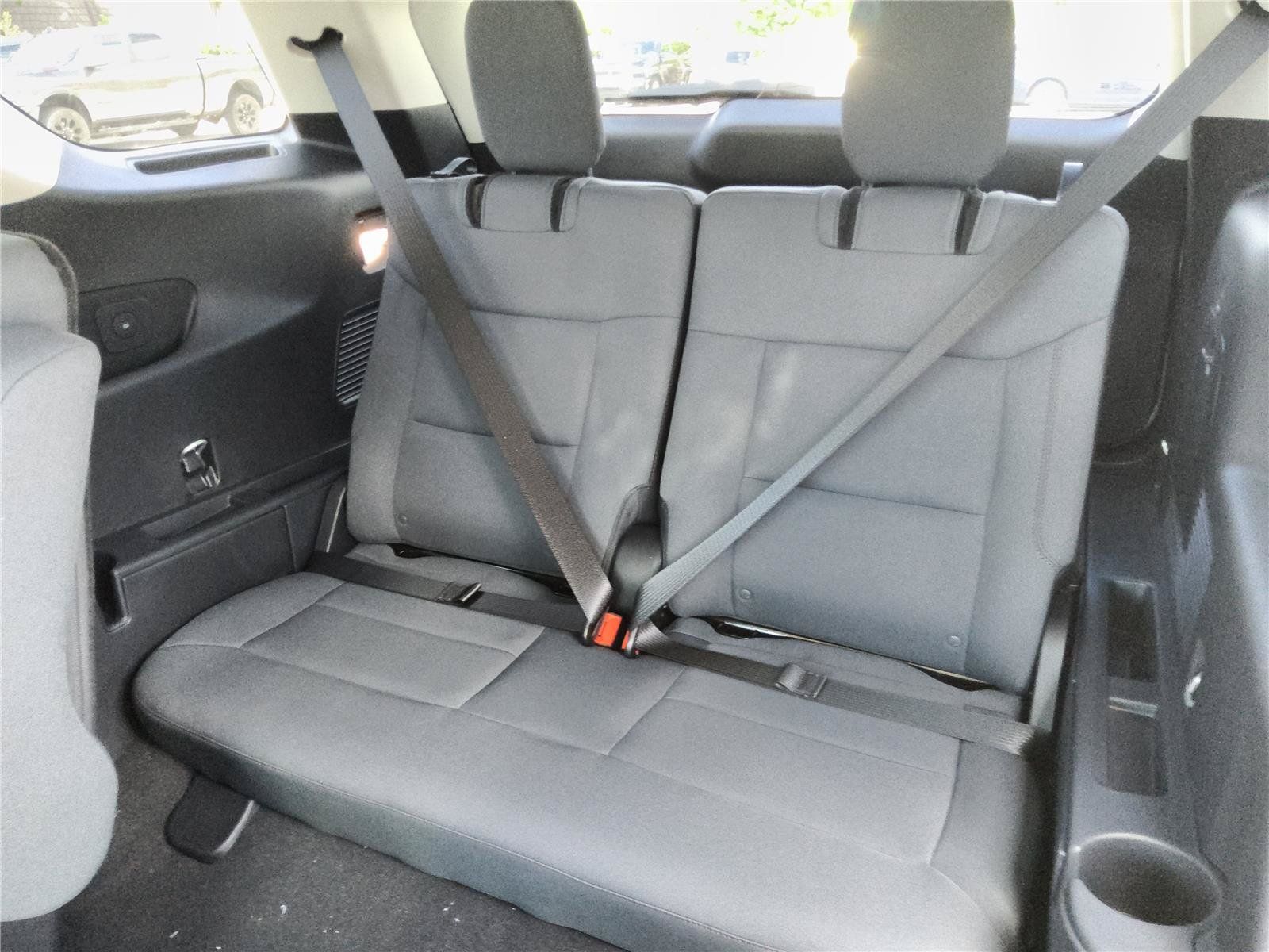 New 2026 Ford Explorer Active RWD image 13