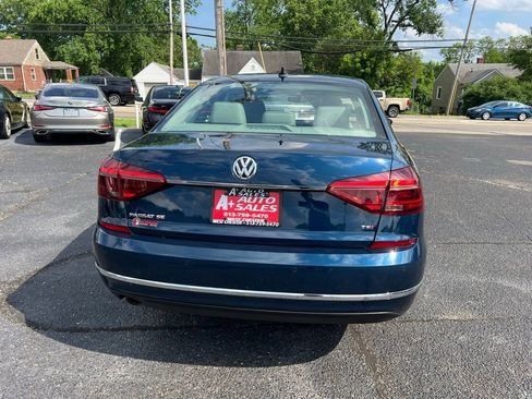Used 2018 Volkswagen Passat 2.0T SE FWD image 7