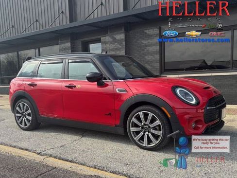 Used 2023 MINI Cooper Clubman S image 1