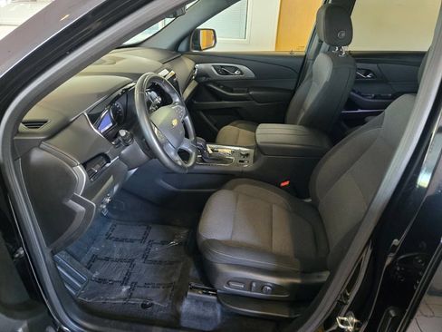 Certified 2023 Chevrolet Traverse LT w/ LPO, Floor Liner Package AWD/4WD image 23
