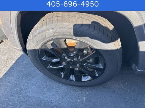 Used 2018 Jeep Grand Cherokee Altitude image 7