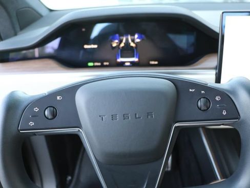 Used 2023 Tesla Model X AWD/4WD image 24