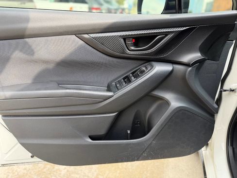 Used 2019 Subaru Crosstrek 2.0i Premium image 15