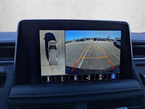 Used 2022 Chevrolet Tahoe LT w/ LT Signature Plus Package image 19