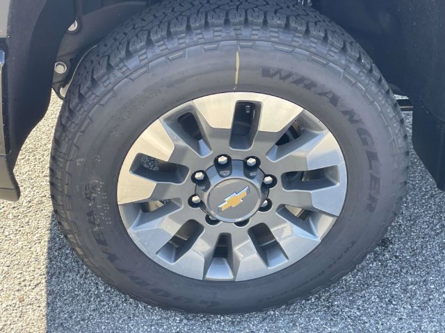 New 2026 Chevrolet Silverado 2500 Custom w/ Custom Value Package AWD/4WD image 9