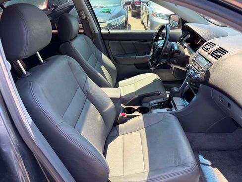 Used 2003 Honda Accord EX image 17