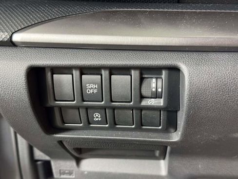 Used 2023 Subaru Forester Premium image 19