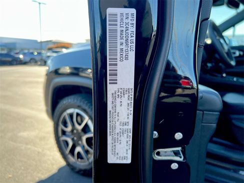 Used 2024 Jeep Compass Trailhawk image 28