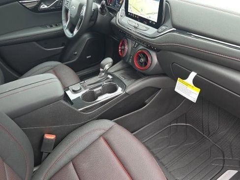 New 2025 Chevrolet Blazer RS w/ Driver Confidence II Package image 17
