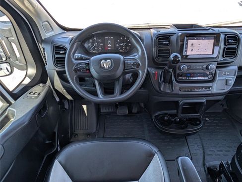 Used 2023 RAM ProMaster 2500 image 13
