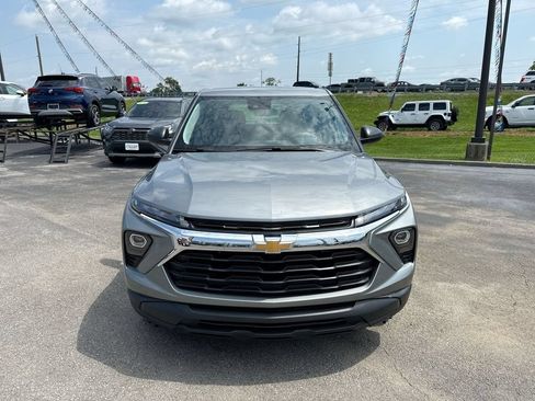 Used 2024 Chevrolet TrailBlazer LS FWD image 16