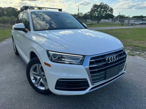 Used 2018 Audi Q5 2.0T Premium w/ Convenience Package AWD/4WD image 1