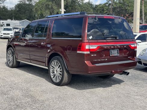 Used 2016 Lincoln Navigator L Reserve AWD/4WD image 12