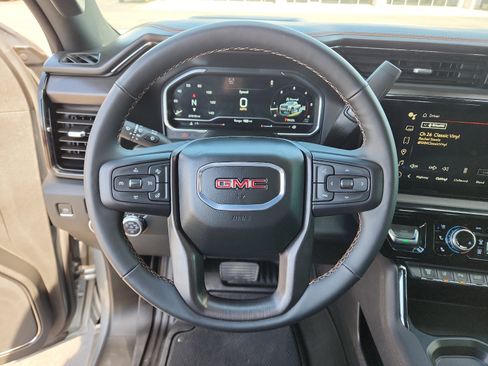 Used 2024 GMC Sierra 2500 AT4 w/ Technology Package image 18