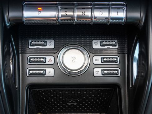 Used 2024 Lincoln Nautilus Reserve w/ Equipment Group 202A image 36