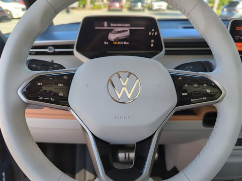 New 2025 Volkswagen ID. Buzz 1st Edition image 37