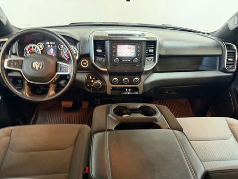Used 2024 RAM 1500 Big Horn AWD/4WD image 30