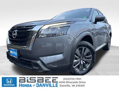 Used 2025 Nissan Pathfinder SV