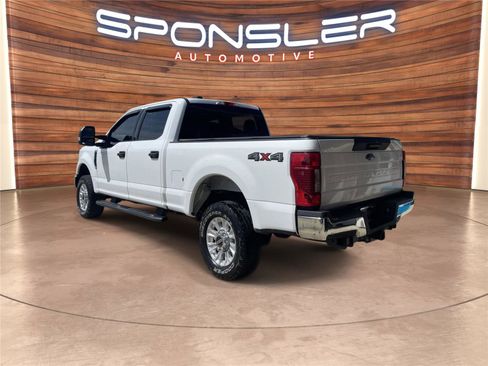 Used 2022 Ford F250 XLT AWD/4WD image 3