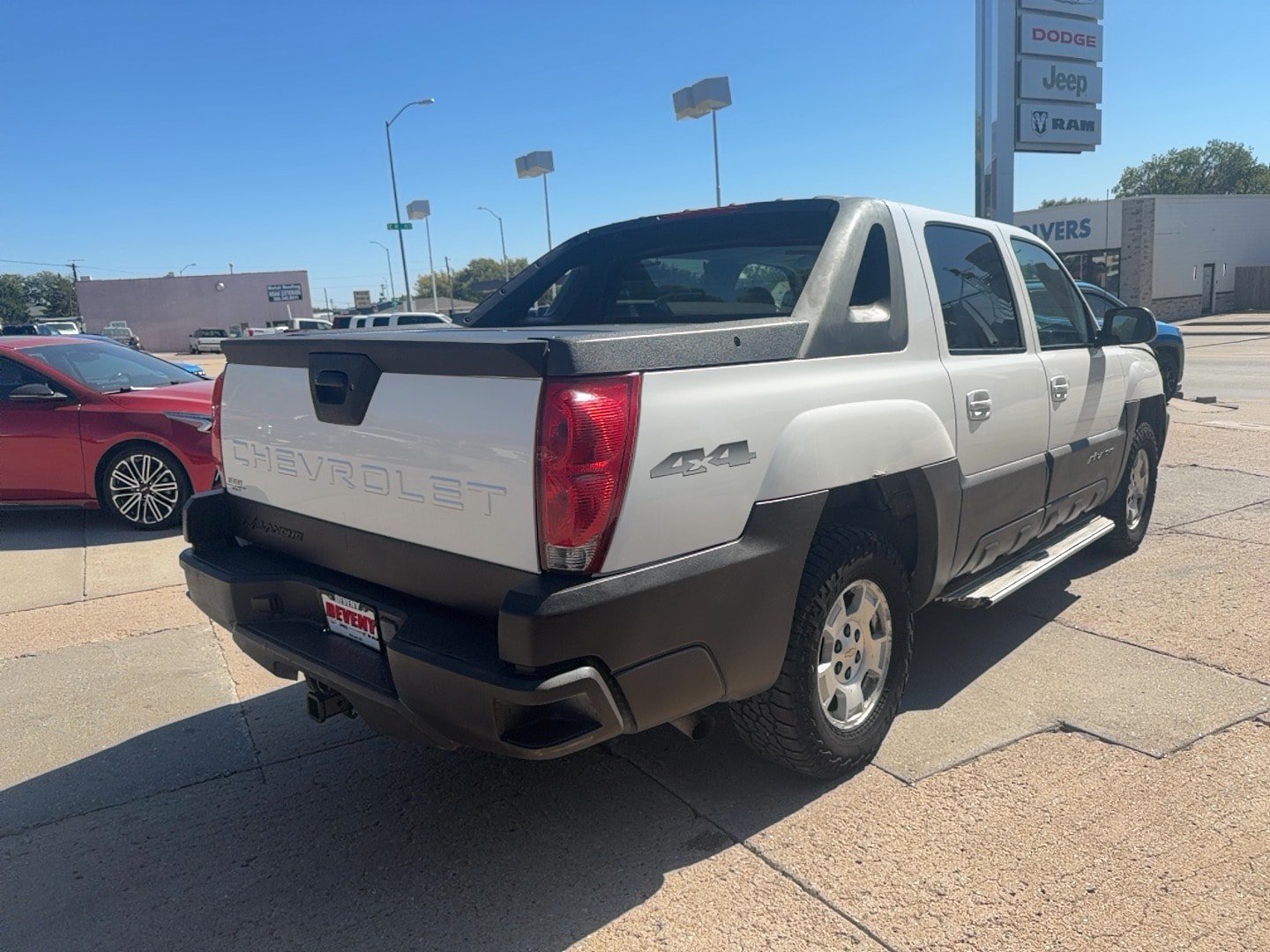 Used 2003 Chevrolet Avalanche 4x4 w/ Personal Security Package image 6