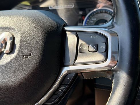Used 2022 RAM 1500 Limited AWD/4WD image 24