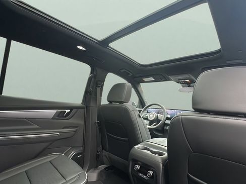 New 2026 Buick Enclave Sport Touring w/ Power Package image 32