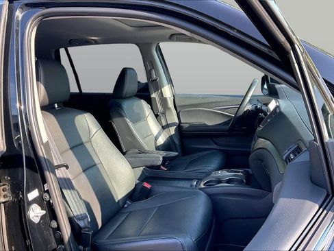Used 2021 Honda Pilot Special Edition image 7