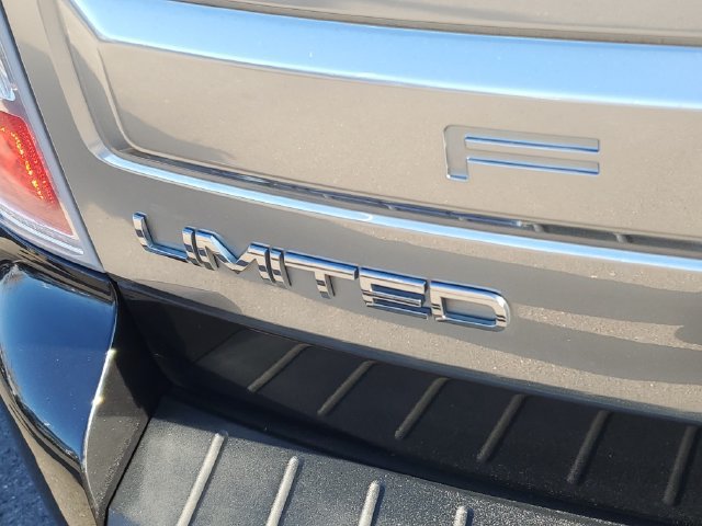 Used 2014 Ford Flex Limited w/ Equipment Group 301A FWD image 7