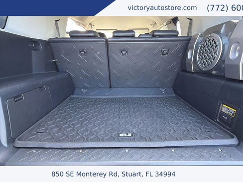 Used 2007 Toyota FJ Cruiser 4WD image 18