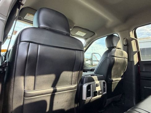 Used 2020 Ford F250 Lariat w/ Chrome Package AWD/4WD image 15