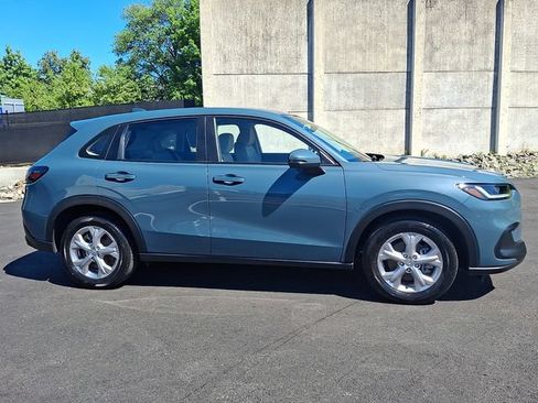 Certified 2024 Honda HR-V LX image 7