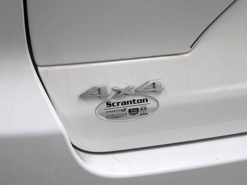 Used 2023 Jeep Grand Cherokee Limited w/ Trailer Tow Prep Group (B) image 40