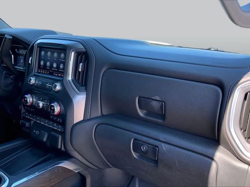 Used 2020 GMC Sierra 1500 Denali w/ Denali Ultimate Package AWD/4WD image 18