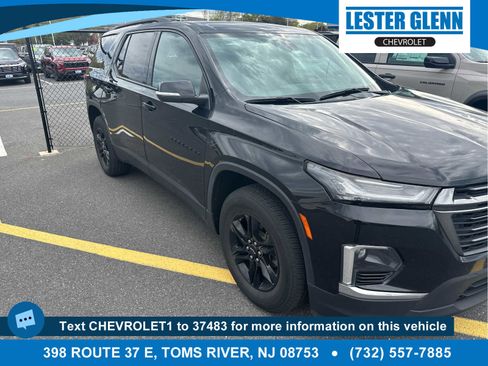 Certified 2023 Chevrolet Traverse LT w/ Midnight/Sport Edition AWD/4WD image 1