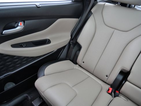 Certified 2023 Hyundai Santa Fe SEL w/ Premium Package image 12