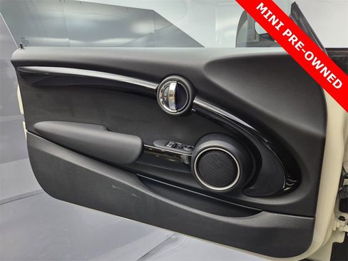 Used 2015 MINI Cooper S image 7