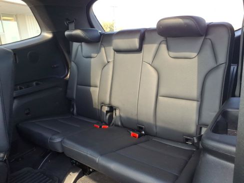 Used 2023 Kia Telluride SX Prestige X-Pro AWD/4WD image 12
