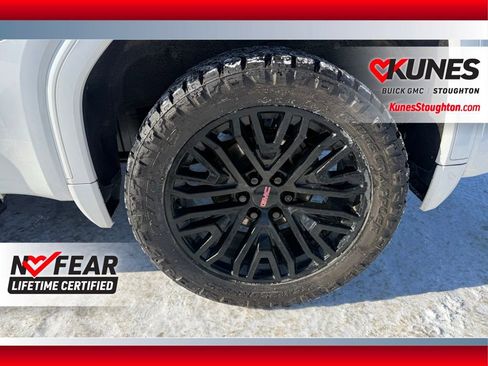 Used 2020 GMC Sierra 1500 Denali w/ Denali Ultimate Package image 18