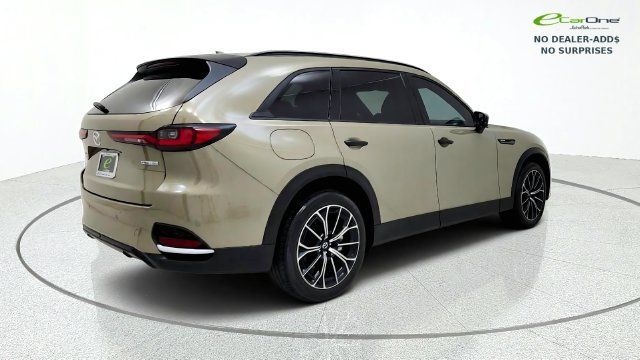 Used 2025 MAZDA CX-70 Plug-In Hybrid w/ Premium Plus AWD/4WD image 9