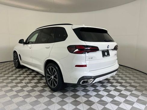 Used 2026 BMW X5 xDrive40i AWD/4WD image 5