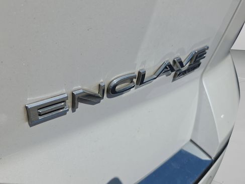 Used 2016 Buick Enclave Premium w/ Experience Buick Package AWD/4WD image 32