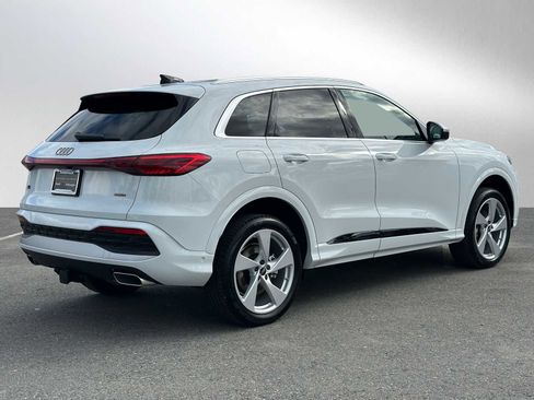 New 2025 Audi Q5 Premium Plus image 3