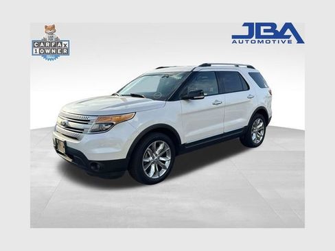 Used 2013 Ford Explorer XLT AWD/4WD image 1
