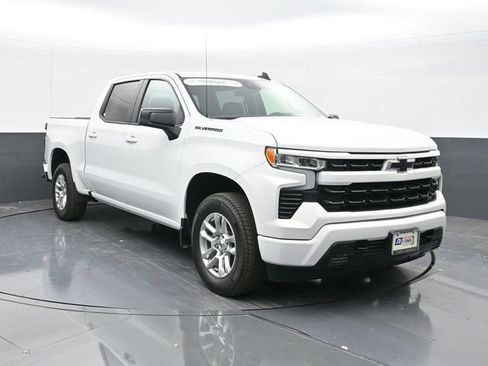 New 2025 Chevrolet Silverado 1500 RST w/ LPO, Dark Essentials Package image 22