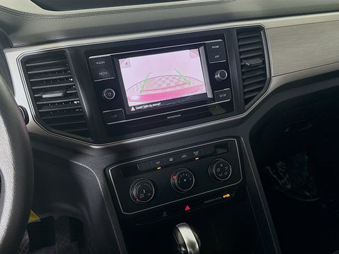 Used 2018 Volkswagen Atlas S image 18