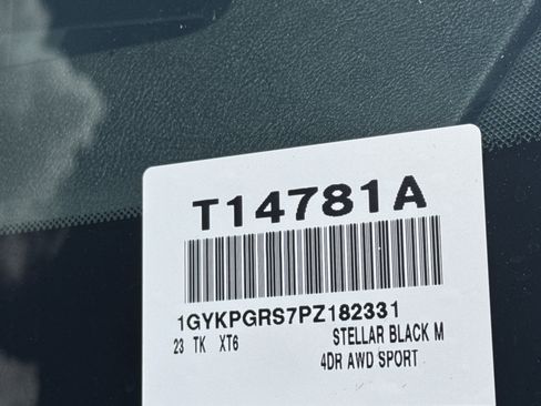 Used 2023 Cadillac XT6 Sport w/ Technology Package AWD/4WD image 38