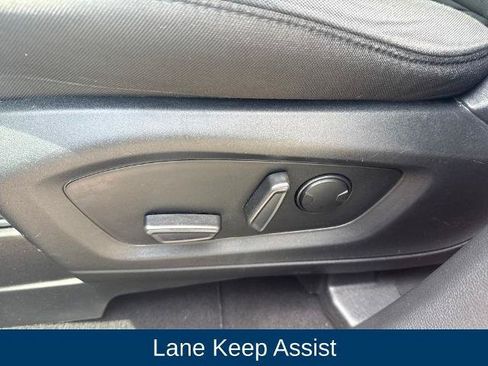 Certified 2020 Ford Explorer XLT w/ Comfort Package RWD image 15