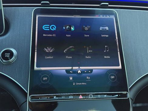 Used 2023 Mercedes-Benz EQE 500 4MATIC Sedan w/ Pinnacle Trim Package image 30
