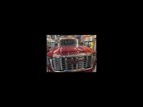 Used 2024 GMC Sierra 2500 Denali w/ Technology Package image 1