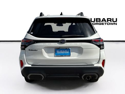 Used 2025 Subaru Forester Limited AWD/4WD image 6
